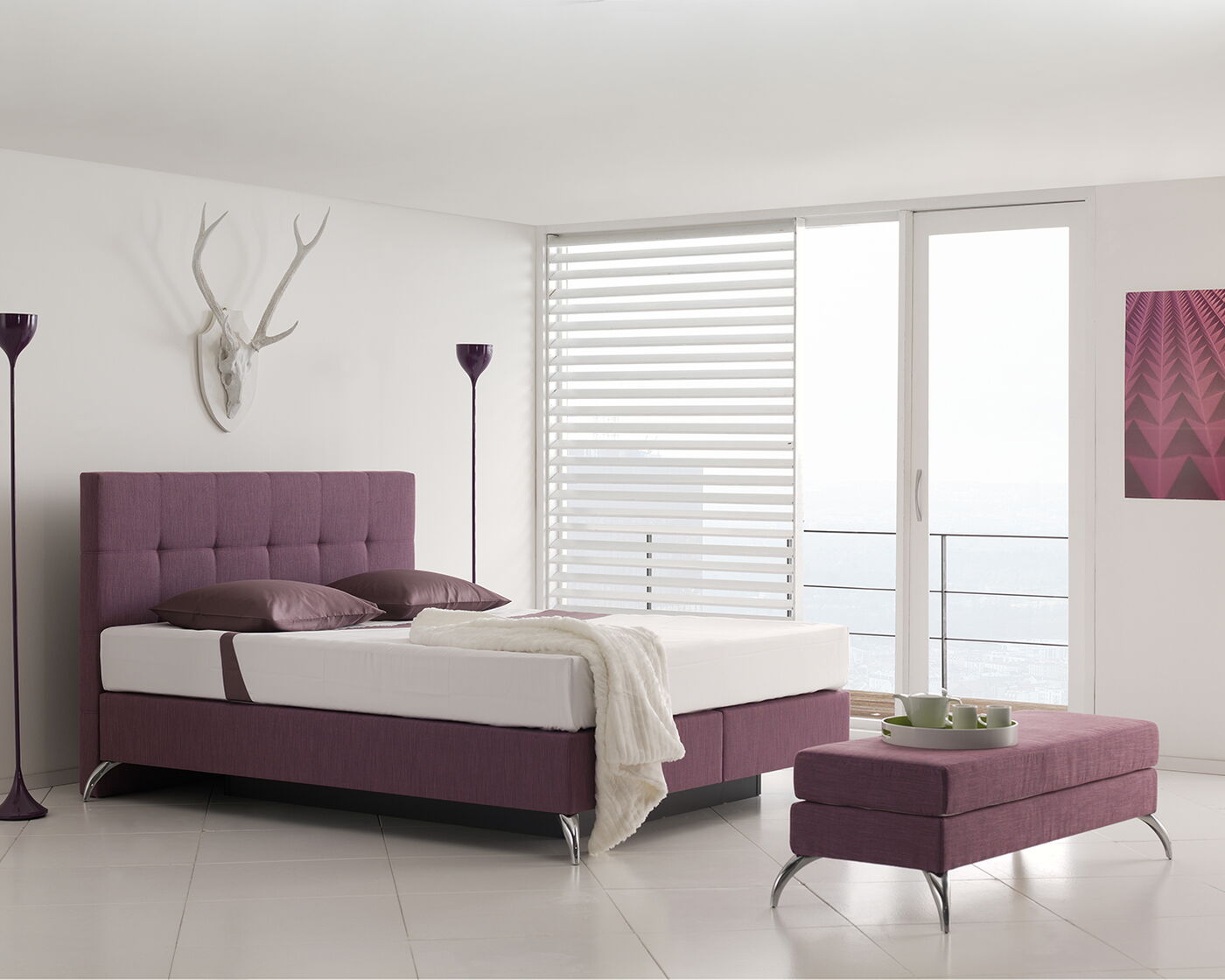 Wasserbett in Boxspring-Optik mit Kopfteil in Aubergine